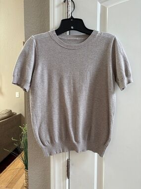 SHEIN Taupe Short Sleeve Knit Top